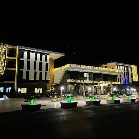 Koplik Deluxe Resort And Spa מראה חיצוני תמונה